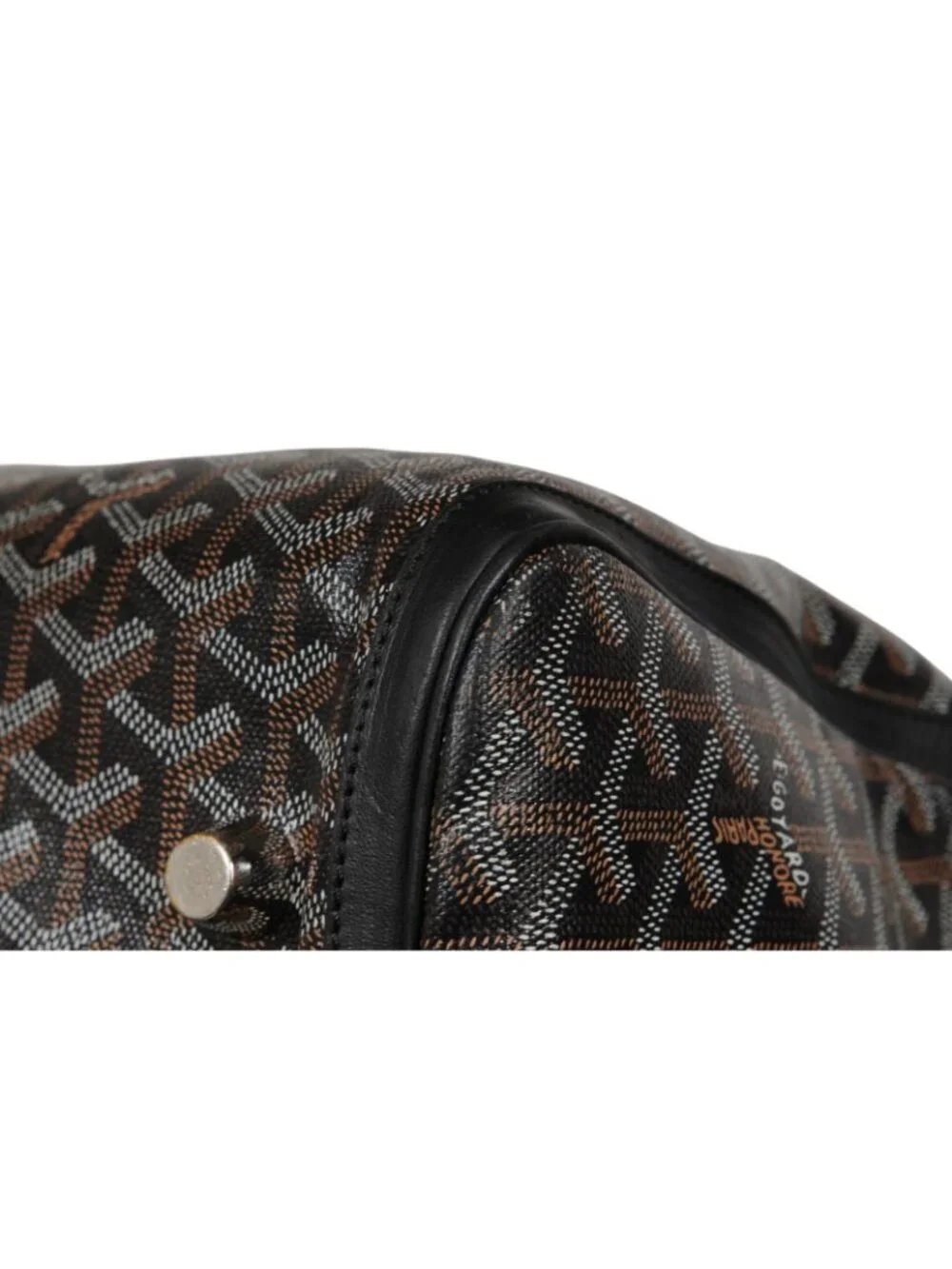 Goyard black exterior
